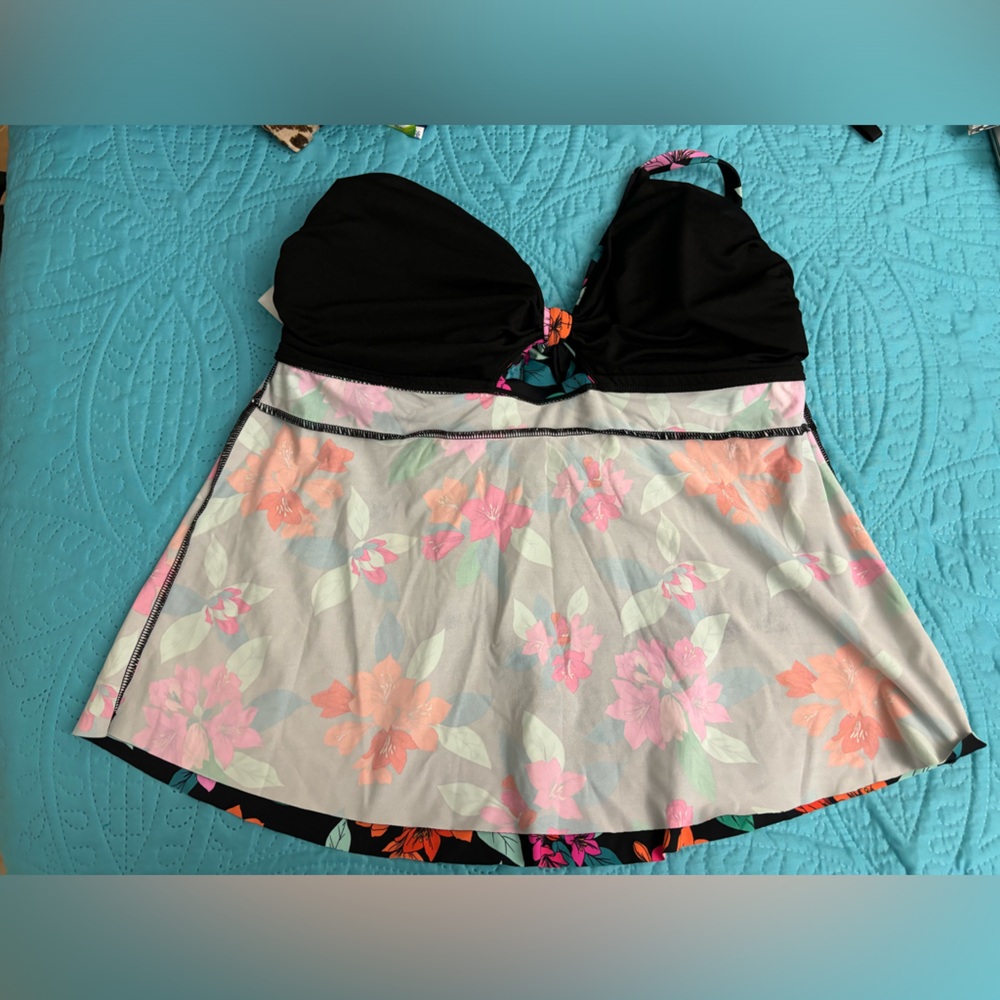 Swimsuit for All Black Tankini Top 18 - Picture 6 of 7